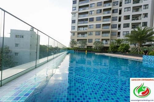 Hồ bơi trong khu chung cư Everich 1